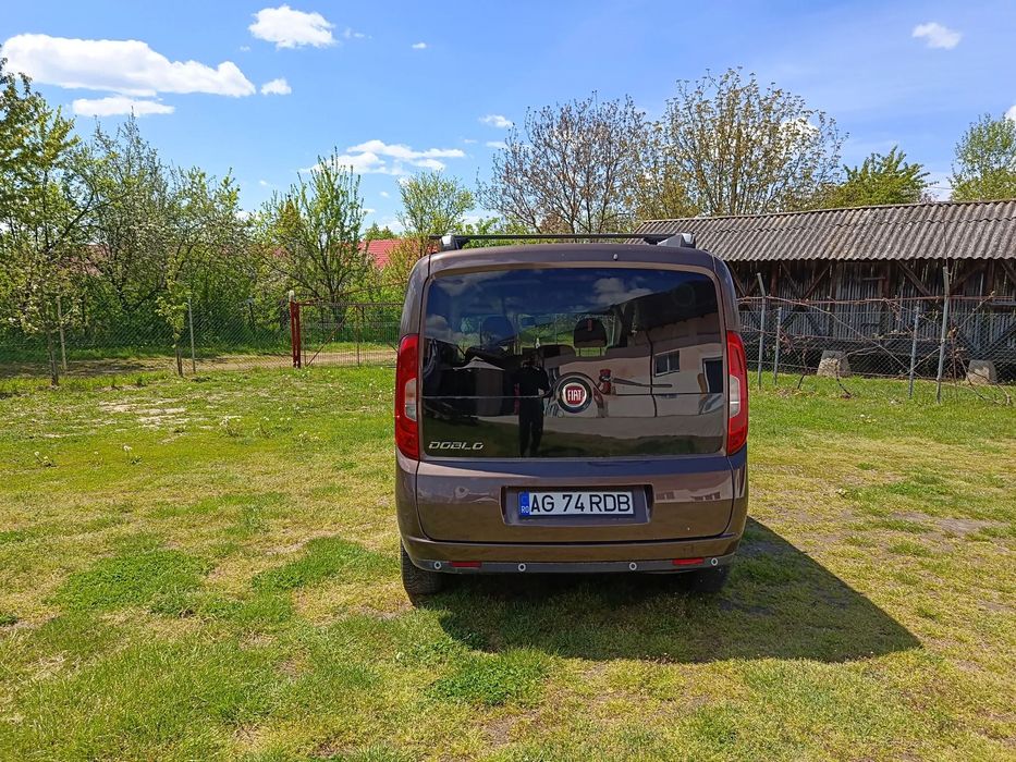 Fiat Doblo Fiat Doblo 2019 – 7 locuri | Spațiu, confort și fiabilitate!