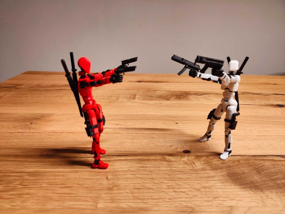 Екшън фигура Dummy 13 + комплект оръжия и аксесоари — пълен сет