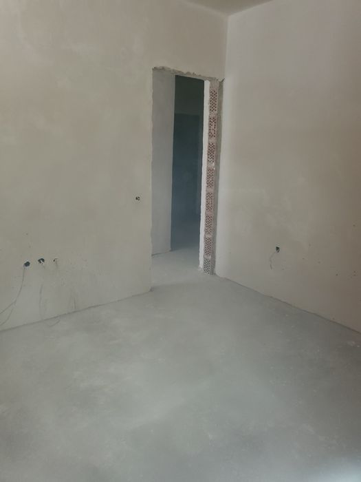 Продава се Двустаен апартамент в Варна, Военна болница - 90 кв.м за 1223 €/кв.м - Снимка #9