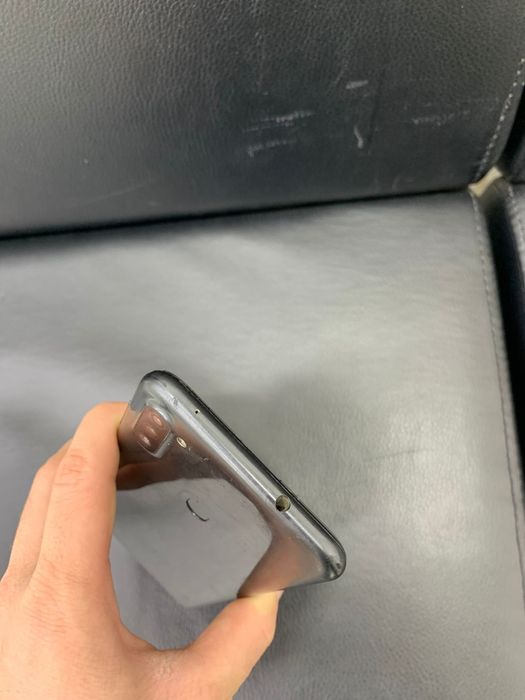 Самсунг а11 в отличном состоянии