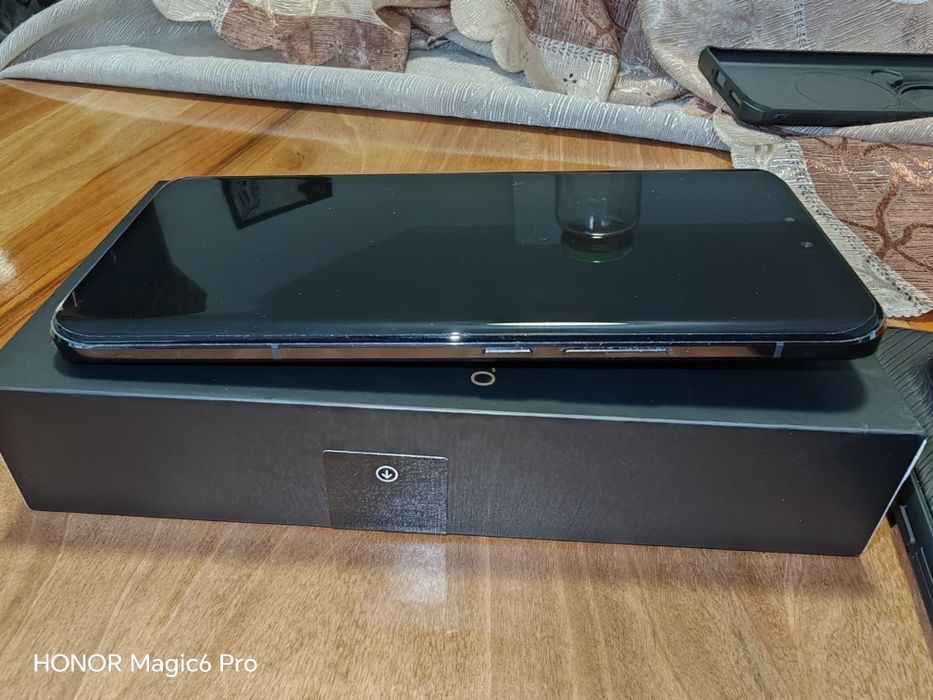 Honor Magic6 Pro