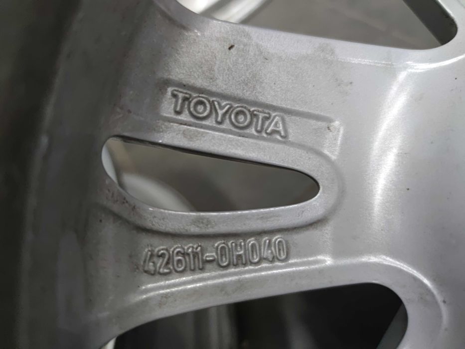 Джанти с гуми 15 - Toyota Aygo