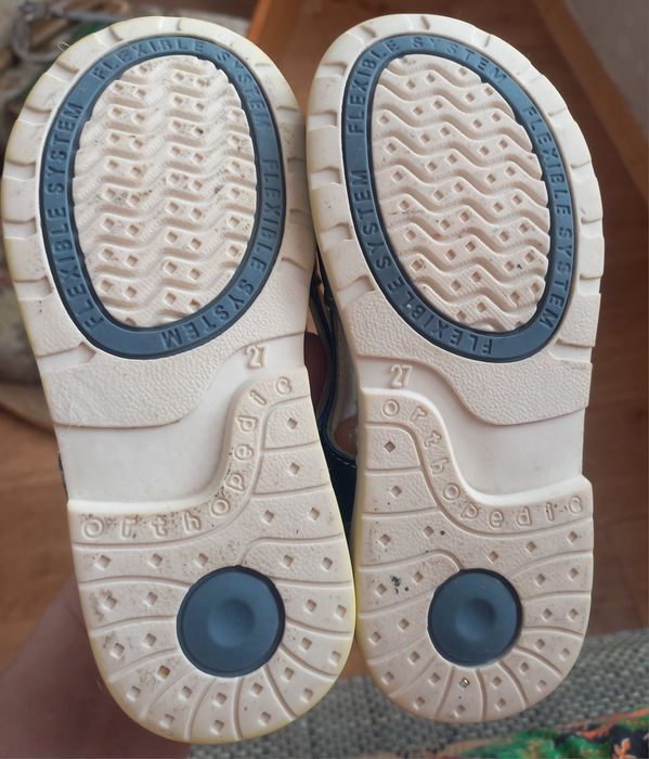 Сандалии. 3000тг