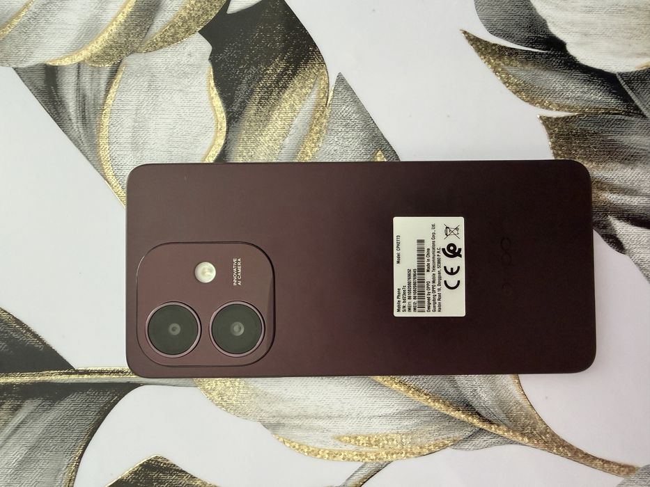 Продается новый Oppo 5i!
