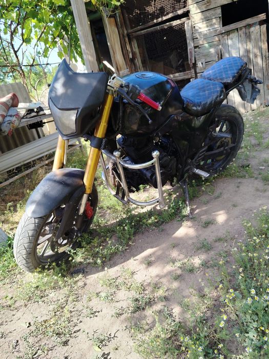 Мотоцикл 250 куб