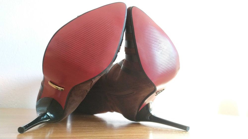 Два чифта дамски ботуши (обща цена)