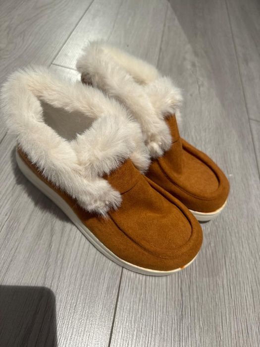 Ботиночки новые лёгкие