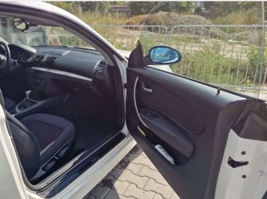 Dezmembrez bmw seria 1e87 n47