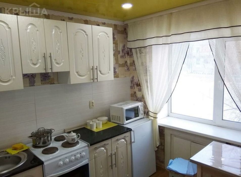 Продается 1комнатная 2этаж