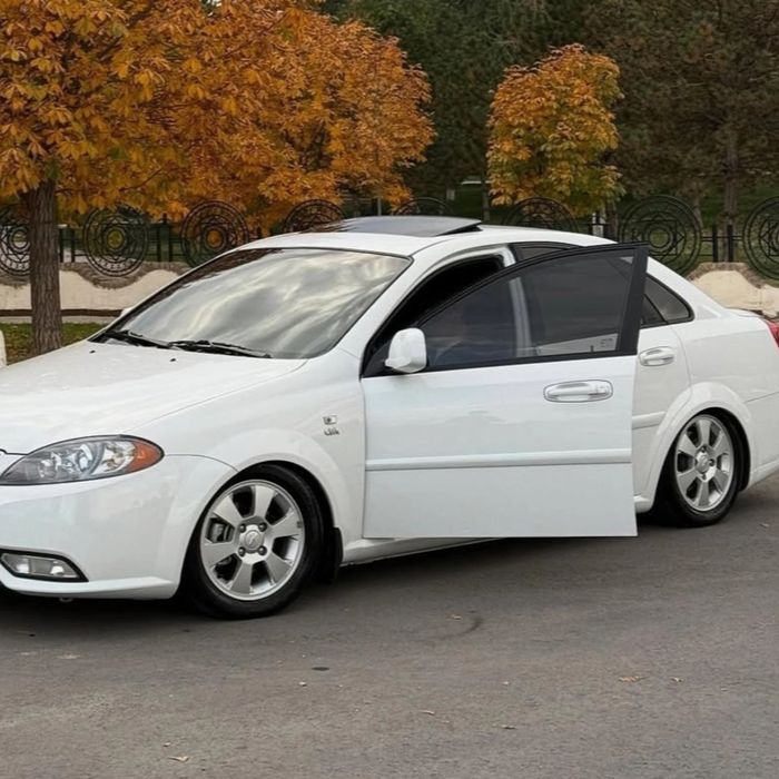 Автомобиль жентра выкуп га берилади бошига 3000  $ коганини 25 ,% дан