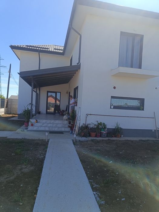 Proprietar Vând casă fără comision .