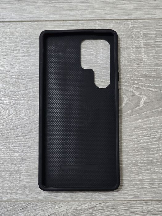 Husă Samsung Galaxy S25 Ultra cu inel metalic – Neagră, Nouă
