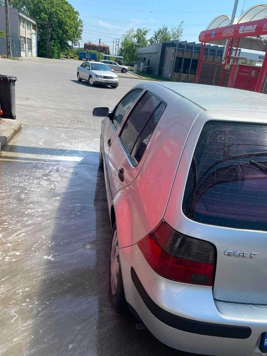 VOLKSWAGEN Golf 2002 — imagine 10
