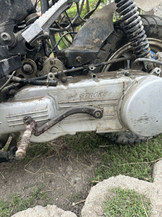 Китайски скутер 125 кубика