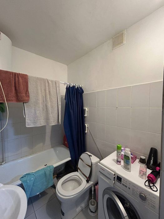 Продам 2 комнатную квартиру