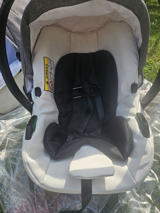 Carucior Krausman Nexxo White 3in1