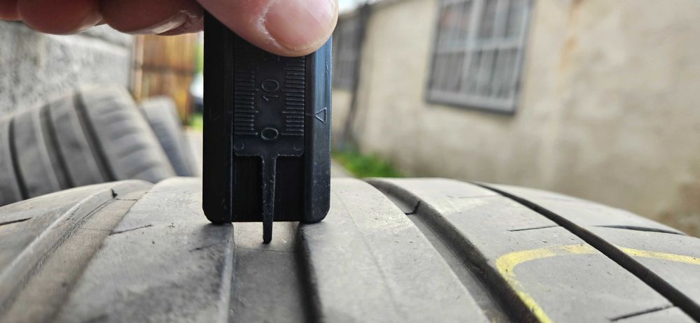 Летни гуми 245/40/18