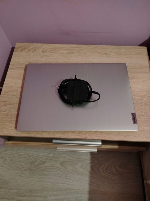 ЕВТИНО!!! Lenovo IdeaPad 3 15.6" 8 gb ram, 256 gb ssd, Intel Caleron