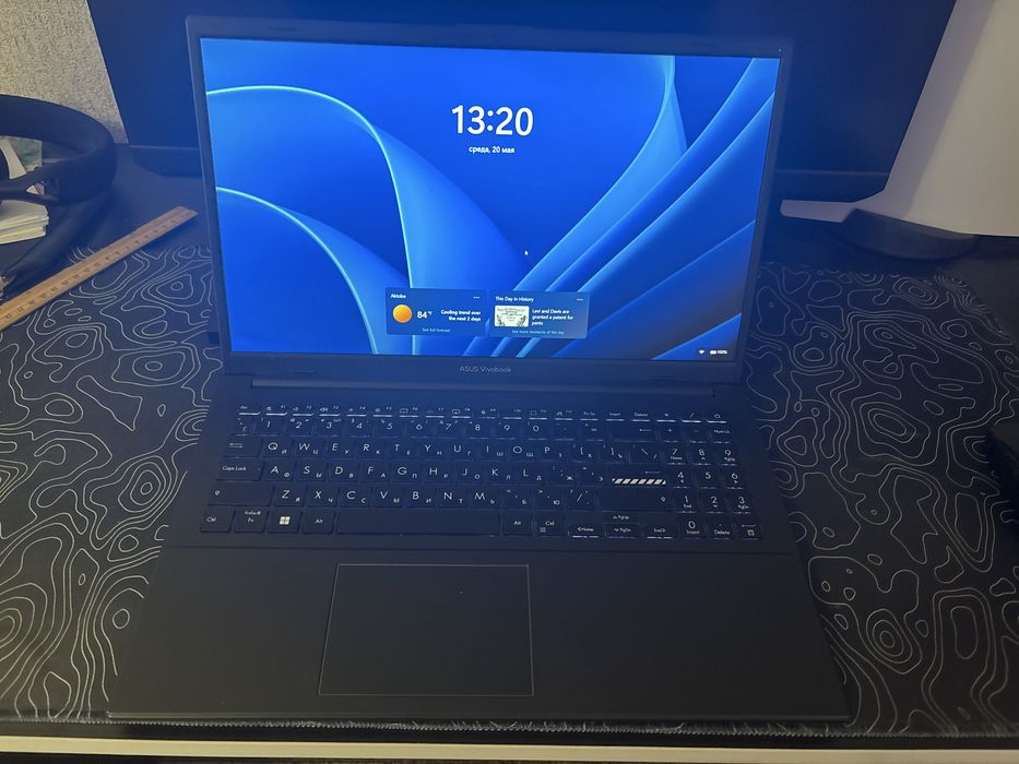 Asus Vivobook 15 E1504F