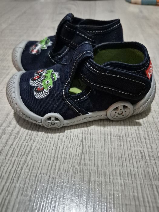 Детски обувки Chicco !!!