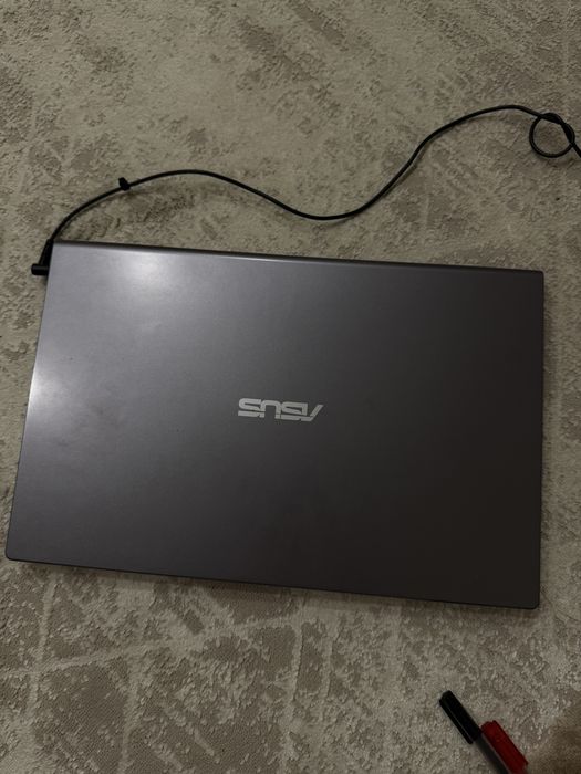 Asus ноутбук сатылады