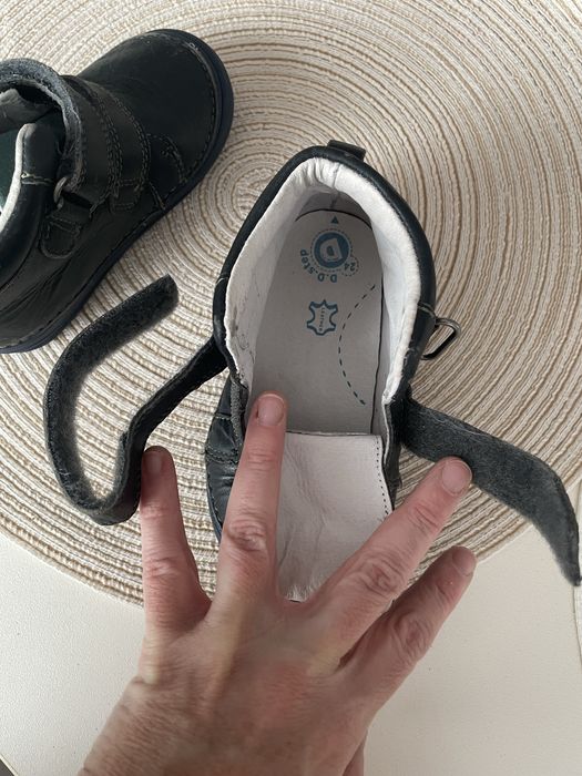 Ghete din piele naturală, mărimea 24 (15,6 cm), pentru băiat/fată, pentru toamnă/primăvară.