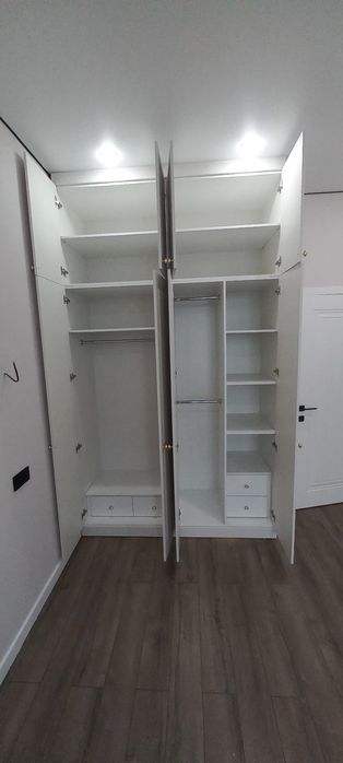 Профессиональный мебельщик