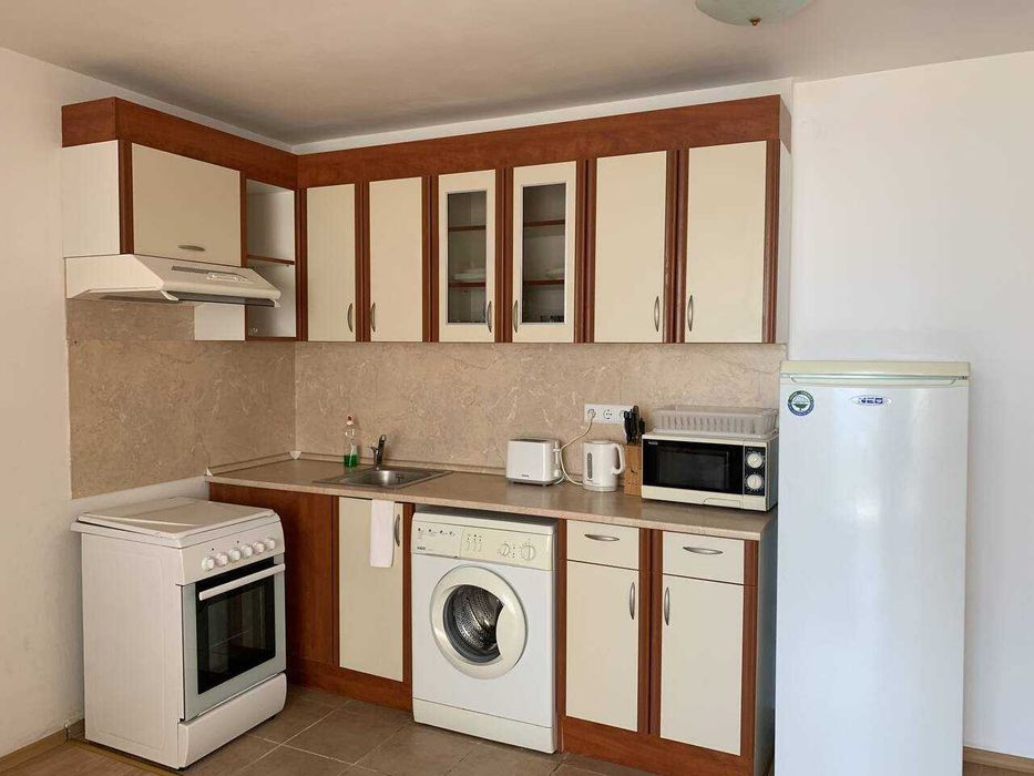 Продава се Тристаен апартамент в Свети Влас - 104 кв.м за 1366 €/кв.м - Снимка #1
