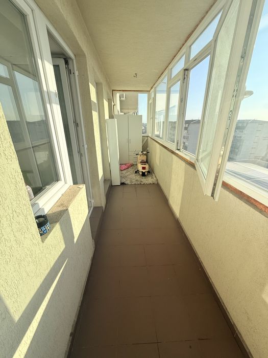 Inchiriez apartament 2 camere adm rezidential