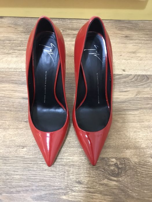 Pantofi rosii Giuseppe Zanotti - piele lacuita
