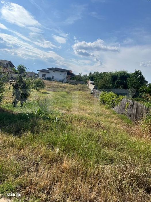 Teren intravilan, 590 mp, deschidere 15 ml, Malu Mare, zona Leny`s