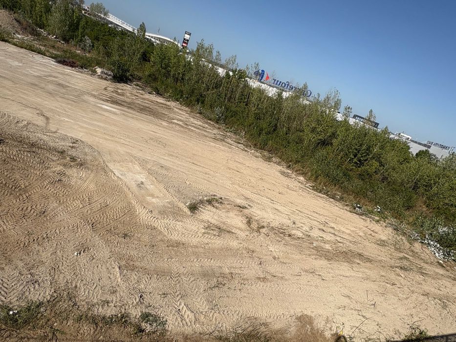 TEREN INTRAVILAN 1060 mp DAMBOVITA MALL,Targoviste,str Constructorilor