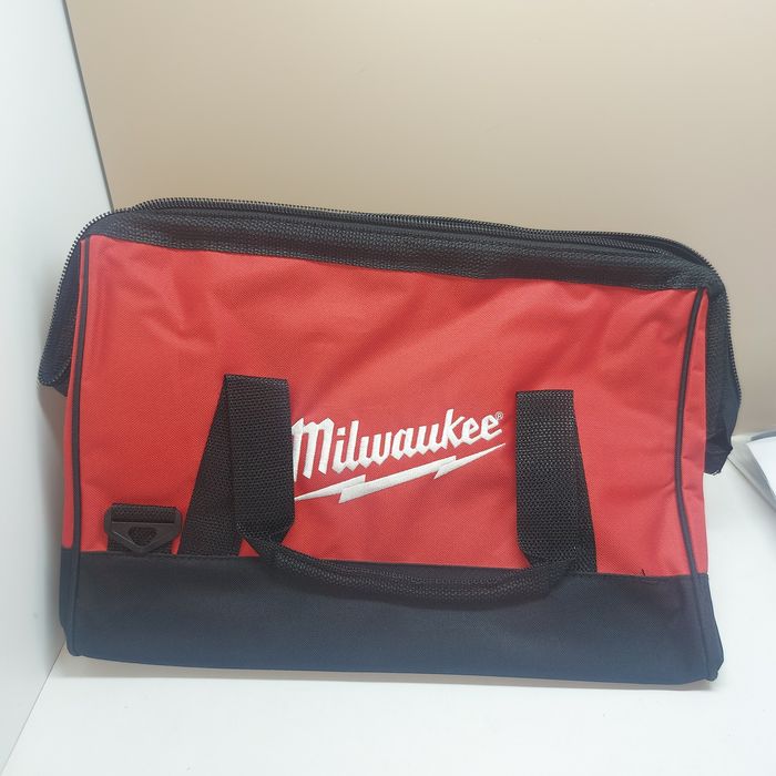 Здрав сак на Milwaukee M12