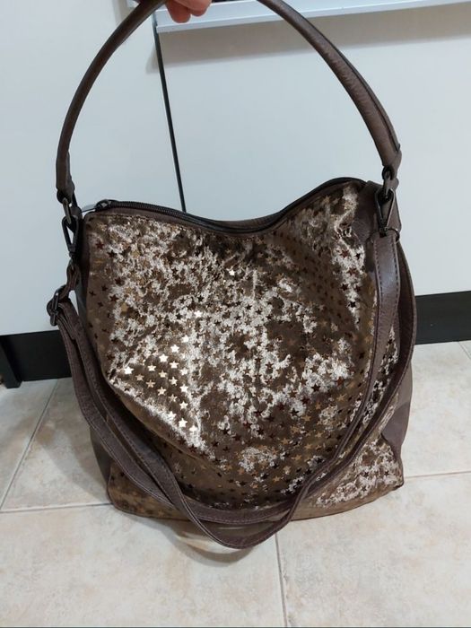 Голяма дамска чанта