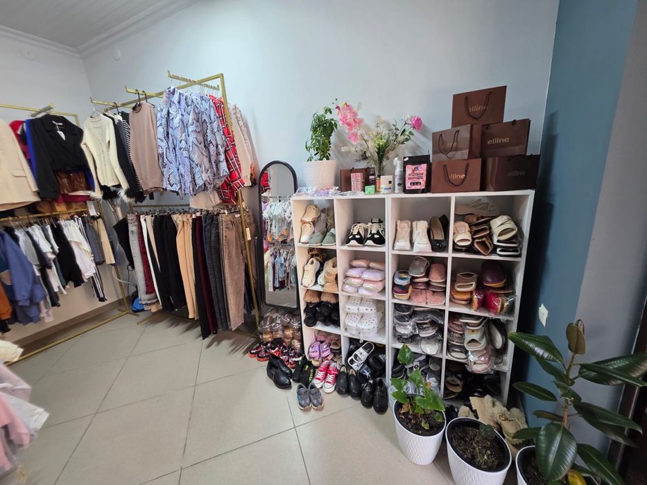 Продается готовый бизнес,бутик одежды.