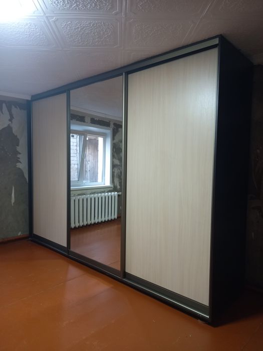 Продам шкаф в хорошем состоянии