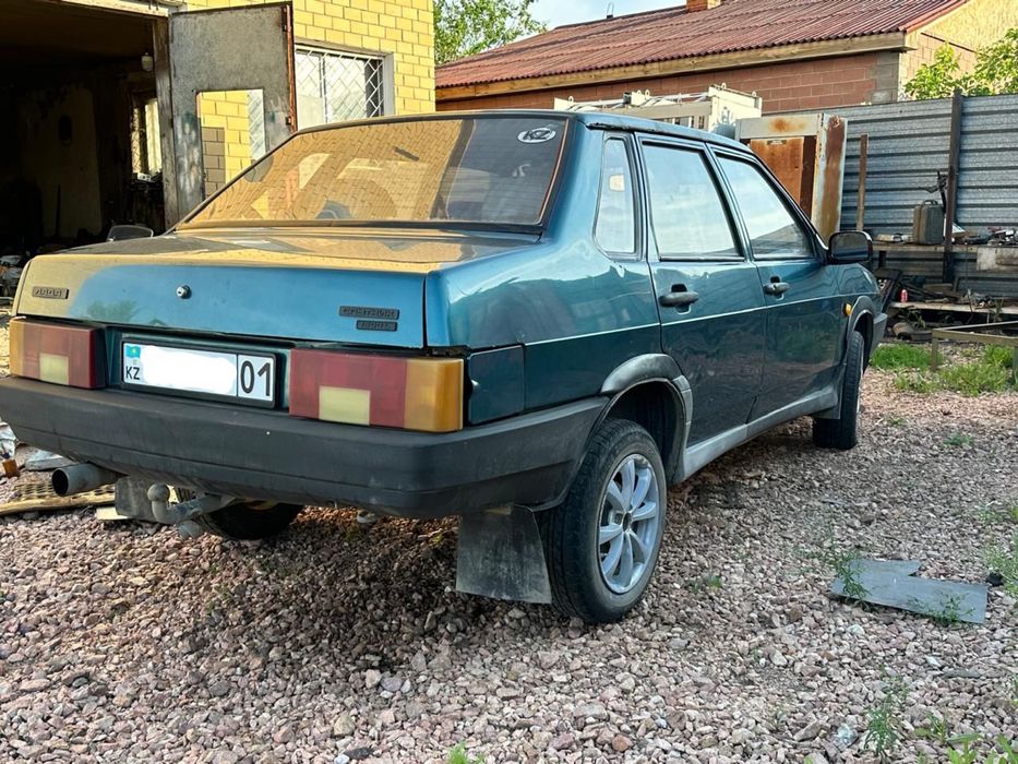 ВАЗ -21099 в хорошем состоянии