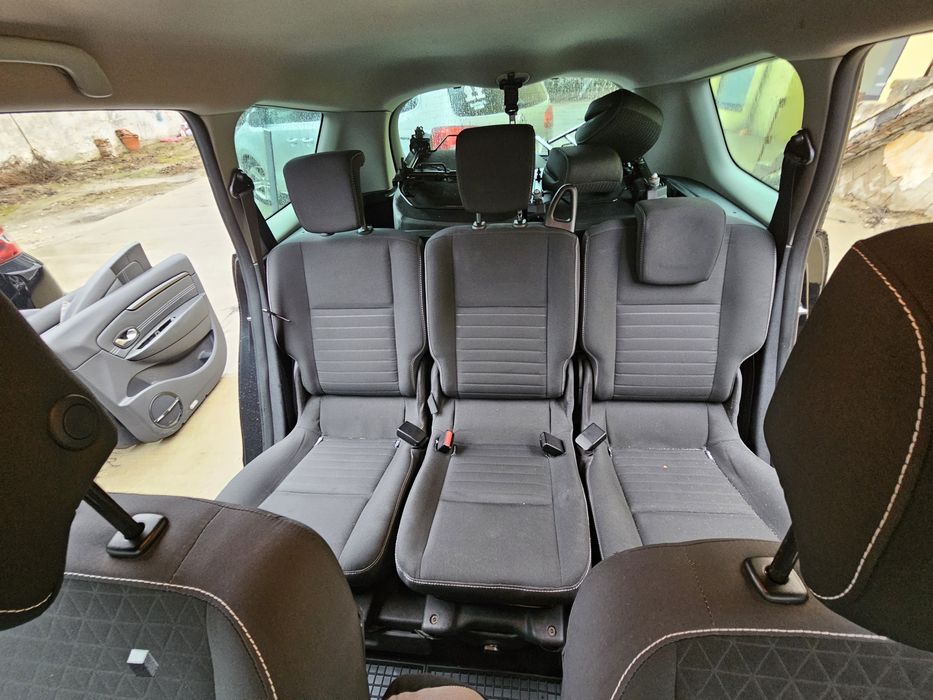 Tapiterie  renault grand scenic