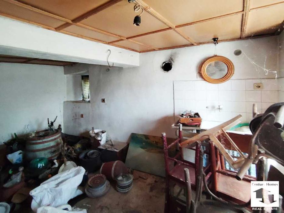 170272 Къща с гараж в живописното с. Катранджии, Община Дряново