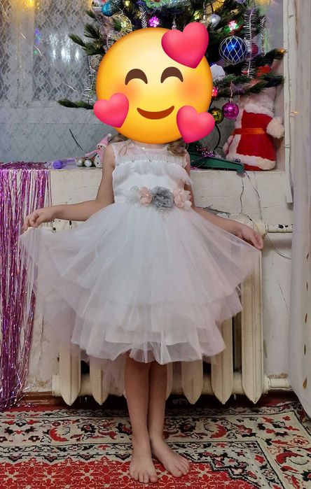 Платья нарядные для девочек.