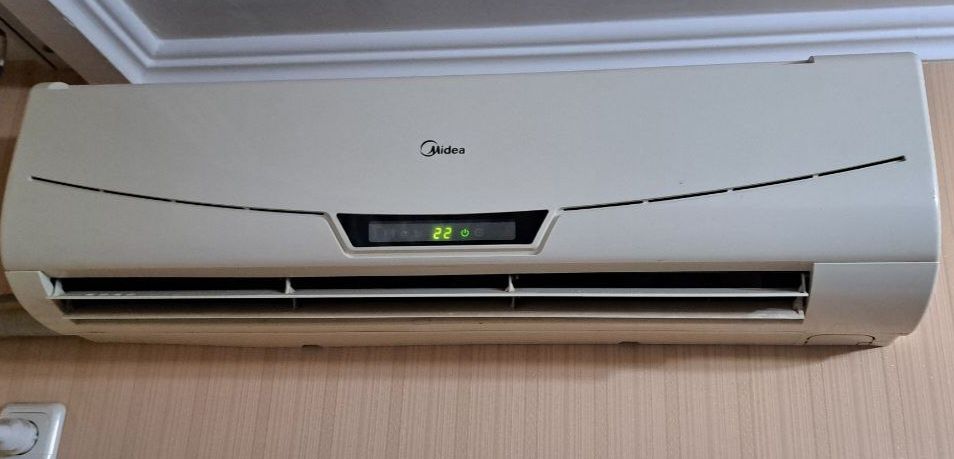 Кондиционер Midea 18 б/у