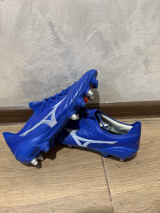 Професионални футболни обувки Mizuno