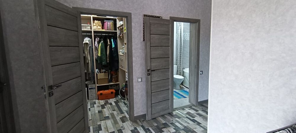 Сдам квартиру 3-х комнатную