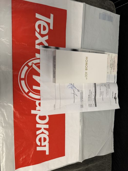 КАТО НОВ 256GB Honor 400 5G Гаранция Техномаркет 2г Black