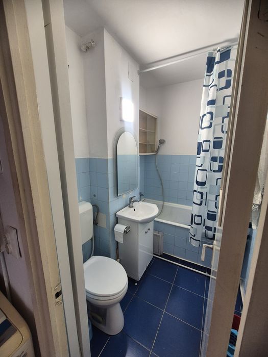 Proprietar închiriez apartament 2cam zonă centrala