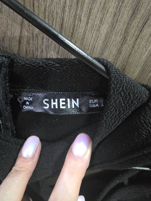 Платье SHEIN черное