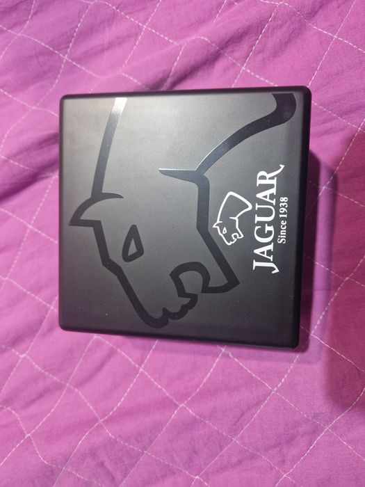 Продам часы Ягуар