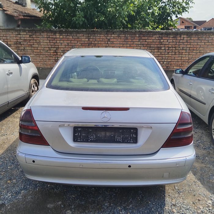 Stop dreapta Mercedes E-Class w211 an 2003-2009