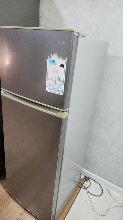 Холодильник Midea