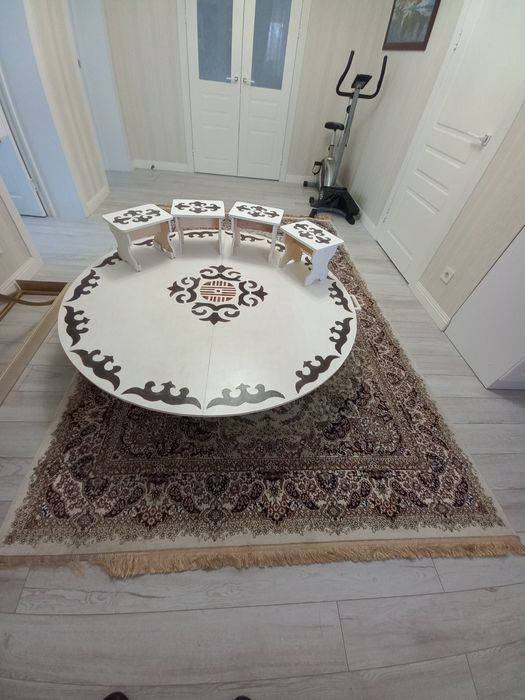 Стол национальные